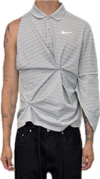 Image 1 of NIKE SIN MANGA POLO