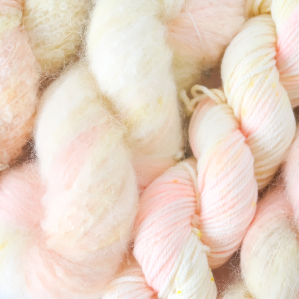Yarn: Peach Cobbler