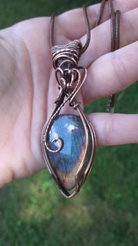 Image 1 of Labradorite in oxydized copper 