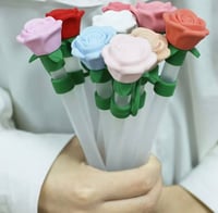 Image 10 of 9 Piece Rose Straw Cover Set