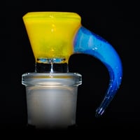 Image 1 of YELLOW OPAL > ICY WHITE SATIN / MARINA 18MM SLIDE