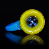 Image 4 of YELLOW OPAL > ICY WHITE SATIN / MARINA 18MM SLIDE