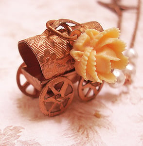 Image of The Old Gypsy Wagon necklace