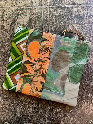 Image of marble pouch - no. 02