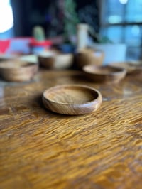Image 3 of 4" WHITE OAK DEVO DISH - ROUNDED EDGE