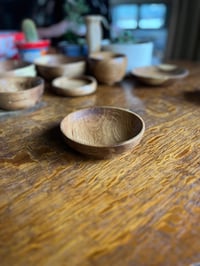 Image 4 of 5.5" WHITE OAK - DEVO DISH - MEDIUM
