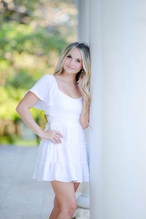 Image of 90-Minute Senior, Teen, or Graduate Session