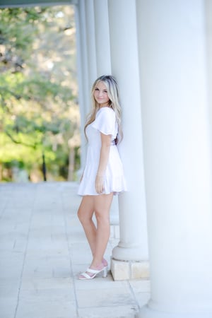 Image of 90-Minute Senior, Teen, or Graduate Session