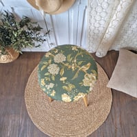 Image 2 of ANCIEN TABOURET FLEURI