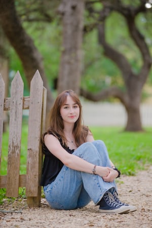 Image of 75-Minute Couple's Graduation or Senior Session