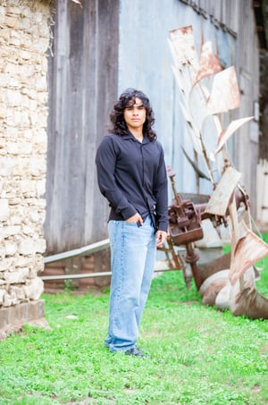 Image of 75-Minute Couple's Graduation or Senior Session