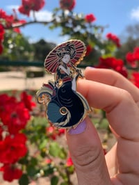 Image 3 of GEISHA MERMAID | 2 colors.