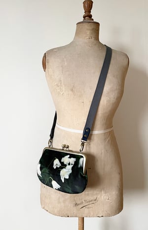 Image of Wood anemone, printed velvet kisslock bag with crossbody canvas or chain strap