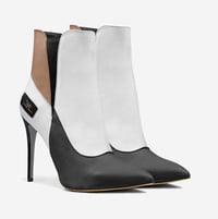 Image 4 of YMe™️ Designer Slip On Heel 