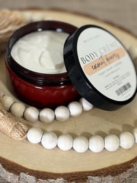 Image 4 of Body Crème