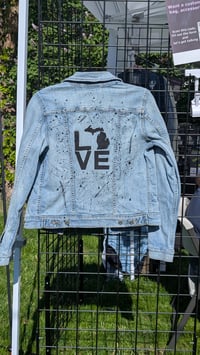 Image 1 of Mi Love Levi’s S