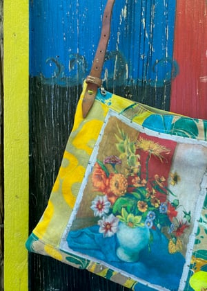 Image of collage bag - bouquet