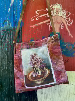 Image of collage bag - crocus