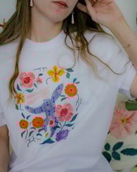 Image 1 of TEE-SHIRT blanc LAPIN - Collab' COUCOU ILLUSTRATION