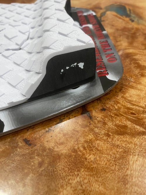 Image of White Traction Pad Pro Model