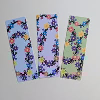 Image 1 of Floral Vine Bookmark