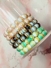 Image 2 of 1pc) Champagne Collection 