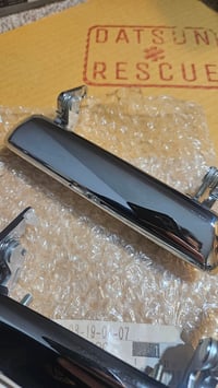 Image 3 of 240/260/280z Outer Door handles - NOS - L/R 
