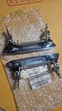 Image 6 of 240/260/280z Outer Door handles - NOS - L/R 