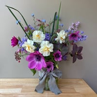 Image 3 of Florist's choice fresh vase arrangement