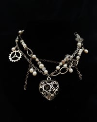 Image 2 of Atomic