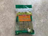 KAYTEE All natural alfalfa grass cubes - 15 ounces