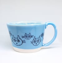 Image 2 of crowd of cats