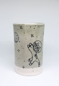 Image 1 of catstronaut #1