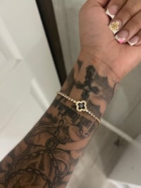 mini clover tennis bracelet 🖤