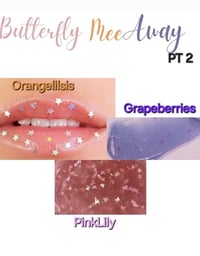 Image 2 of Butterfly fly mee away (orangelilsis, grapeberries & pinklily w/ butterfly sparkles)