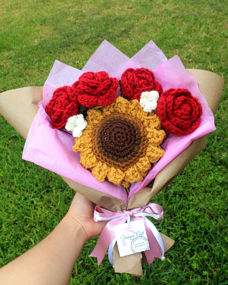 Image of Sunny Fusion Bouquets