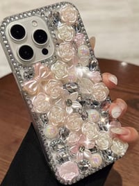 Image 2 of Luxury 3D Pearl Floral iPhone Case