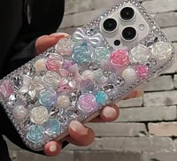 Image 5 of Luxury 3D Pearl Floral iPhone Case