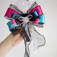 Image 4 of  Jack in the Box Inspired Lightstick Bow