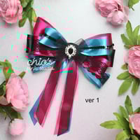 Image 1 of  Jack in the Box Inspired Lightstick Bow