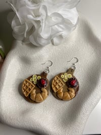 Image 2 of Dessert platter earrings, bakery goods earrings, clay food earrings, cute food keychain
