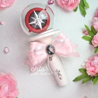 Image 2 of STAY SWEET– Lightstick & Keychain Bow