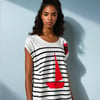 Camiseta barco y rosa