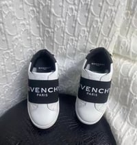 Paris Sneakers