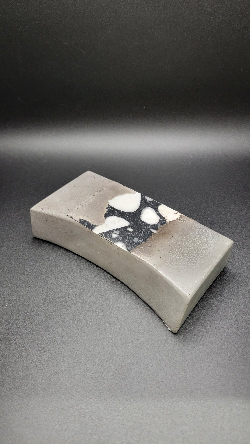 Image of Widdle Curved Cwete Wedge
