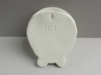 Image 9 of Vintage 1950s Pottery Wall Pocket, Bonnet Hat Shape, Cream Beige & Pale Green 