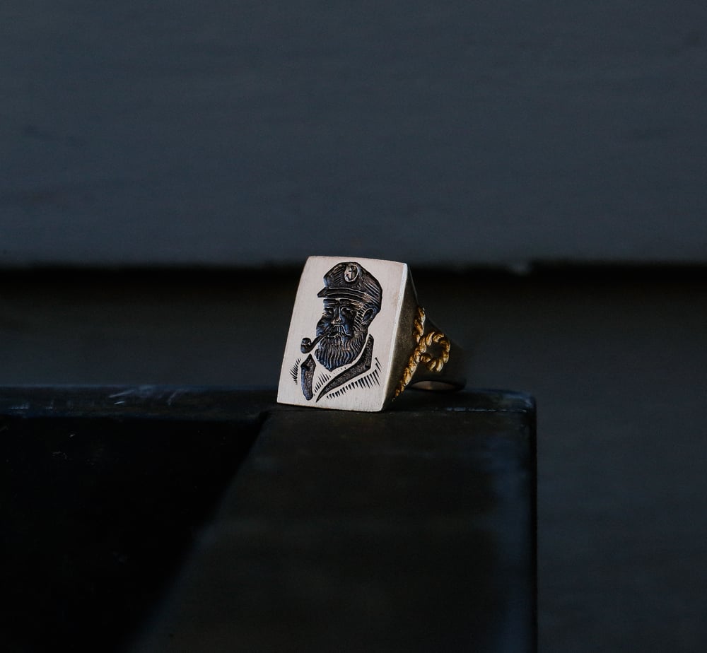 Image of Captain Signet 