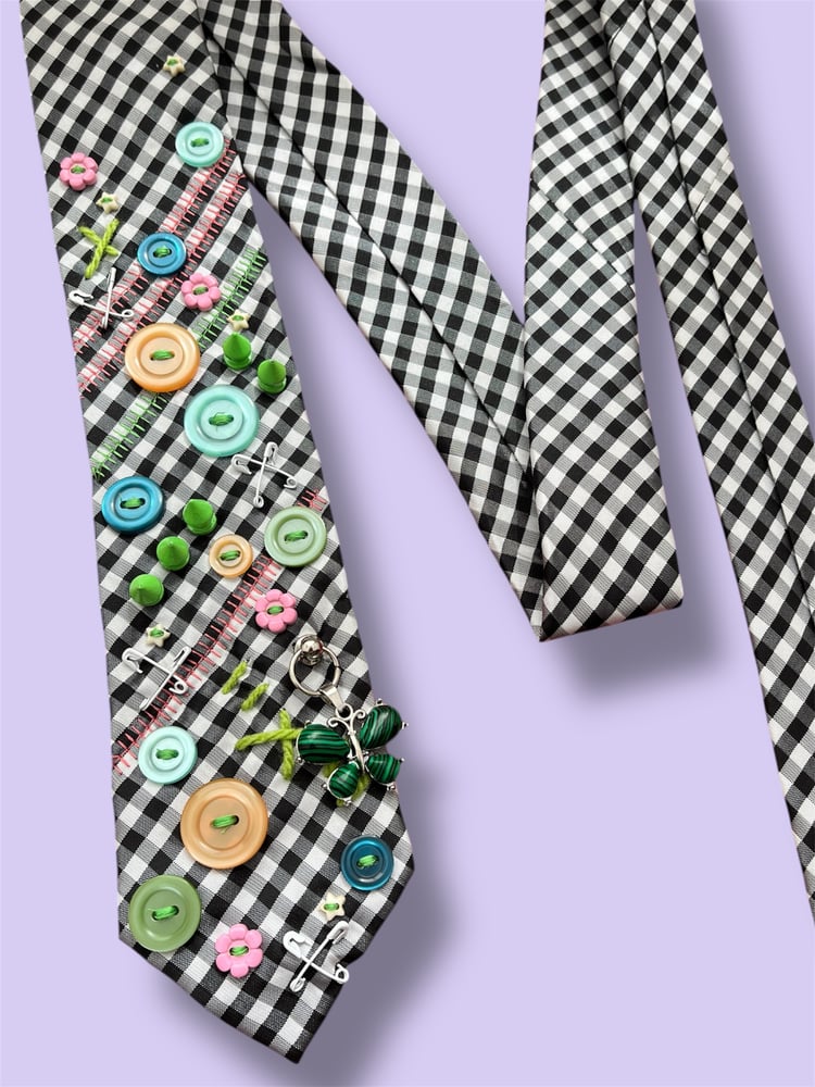 Image of TRINKET TIE #1.4