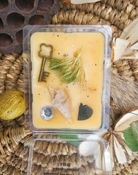 Image 3 of Luminosi TEA - A Rockytop Wax Works exclusive custom houseblend fragrance 