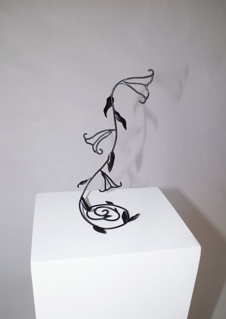 A Cutting From a (Very Pretty) Vine That Was Strangling My Tree